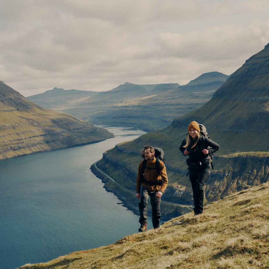 Gri închis Fjällräven Vidda Pro Pantaloni M Reg